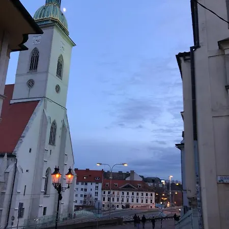 Pleasant Under The Castle Bratislava