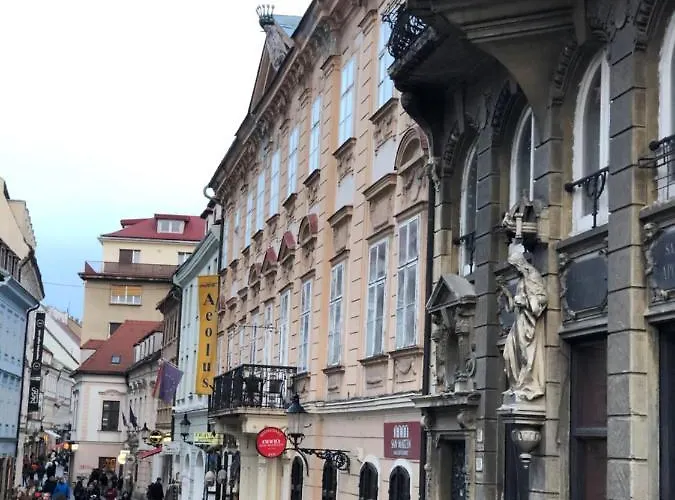 Pleasant Under The Castle *