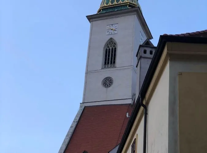 Pleasant Under The Castle