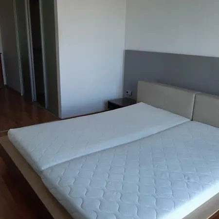 Apartamento Pleasant Under The Castle