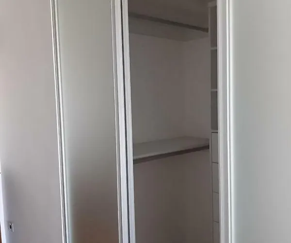 Pleasant Under The Castle